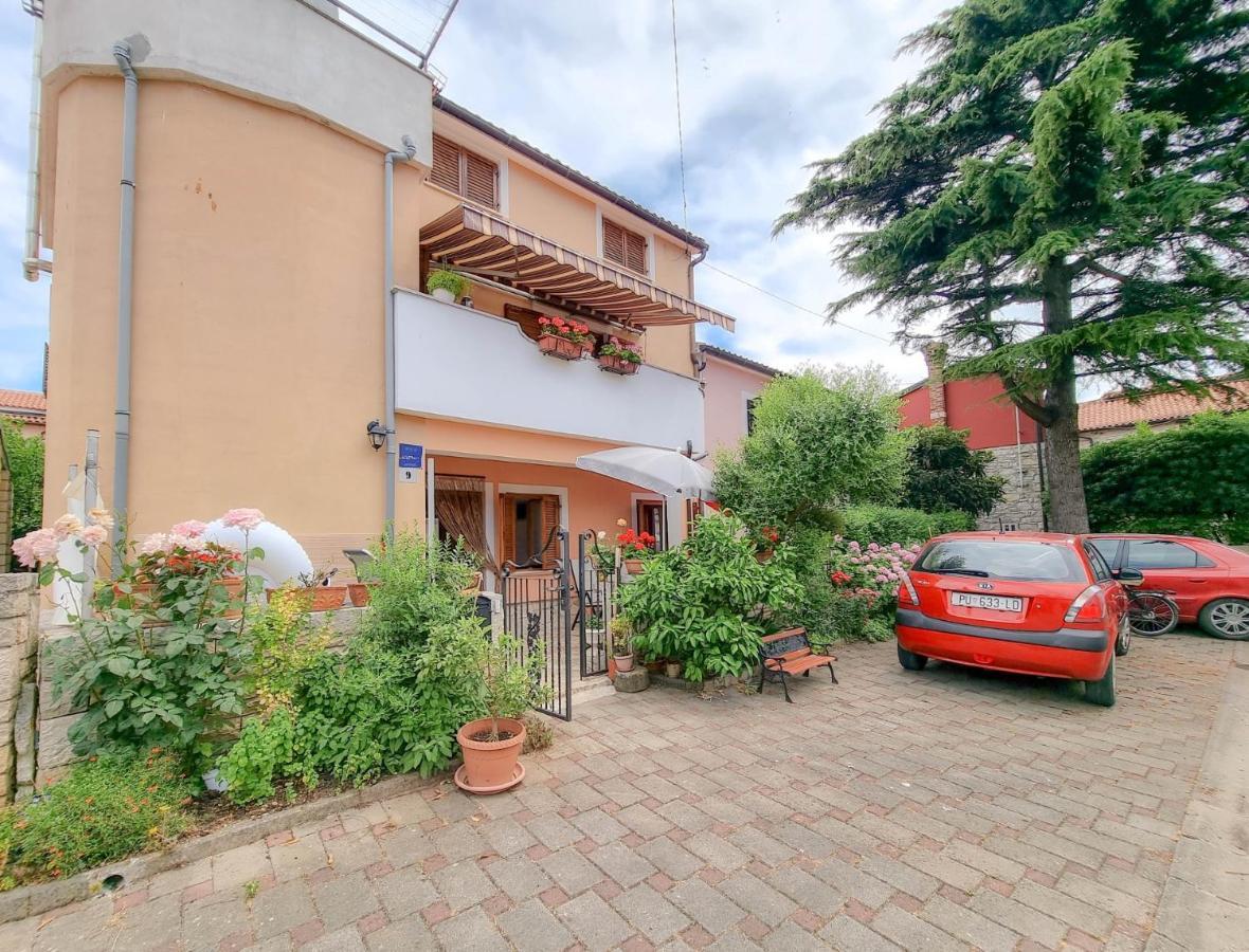 Valentino Apartment Novigrad  Ngoại thất bức ảnh